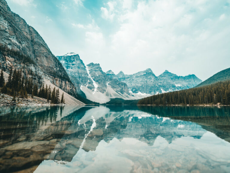 Moraine Lake, Canada / Foto: Redd F (Unsplash)